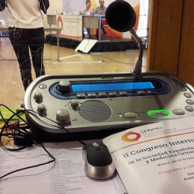 Calidad de equipos de traducción y audio para sus eventos, congresos, seminarios.